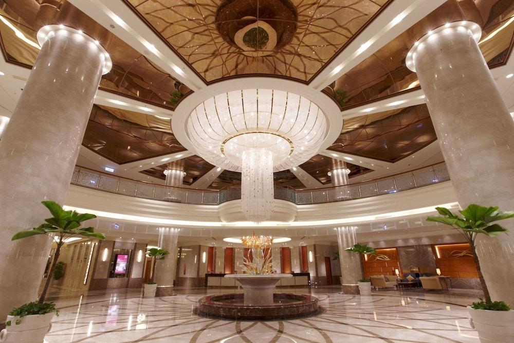 E-Da Royal Hotel Đại Thụ Ngoại thất bức ảnh Lobby