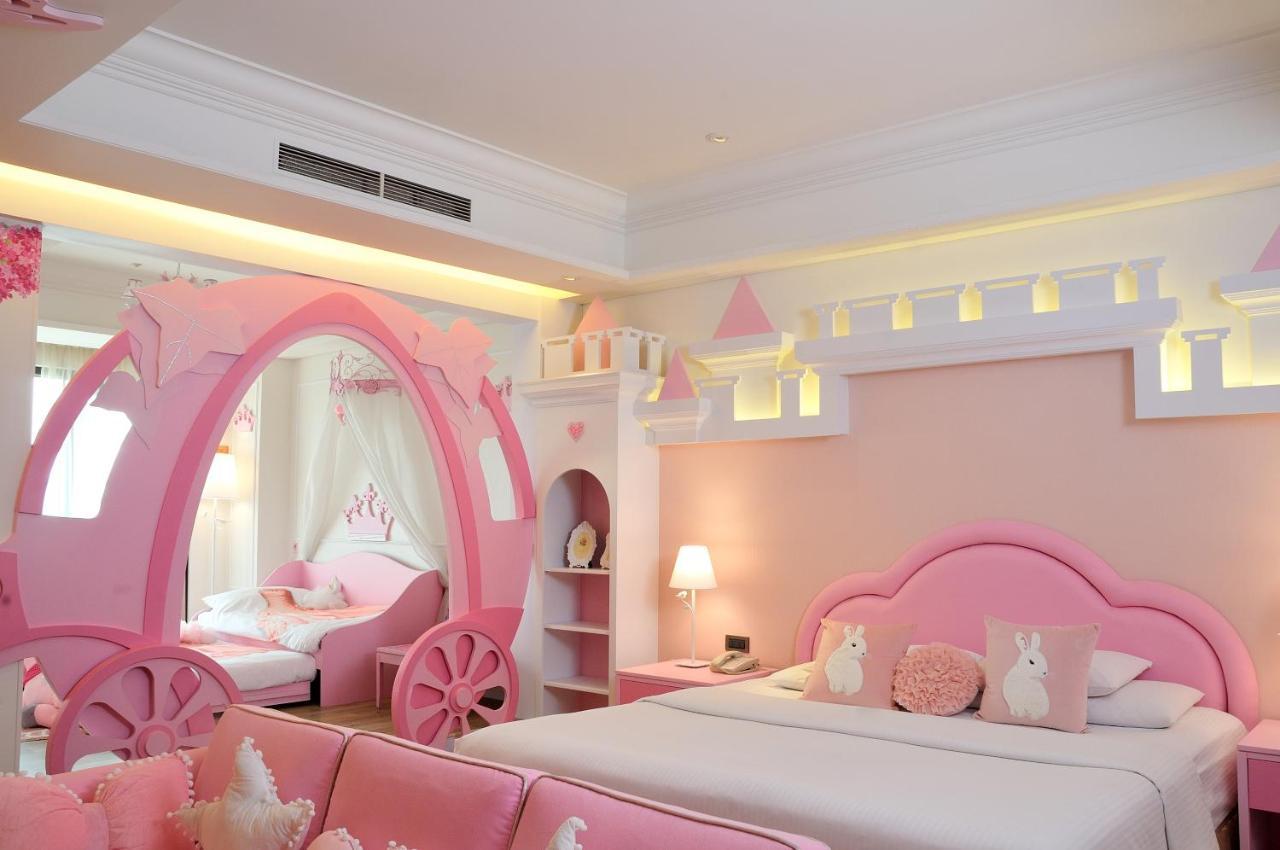 E-Da Royal Hotel Đại Thụ Ngoại thất bức ảnh Hello Kitty themed hotel room
