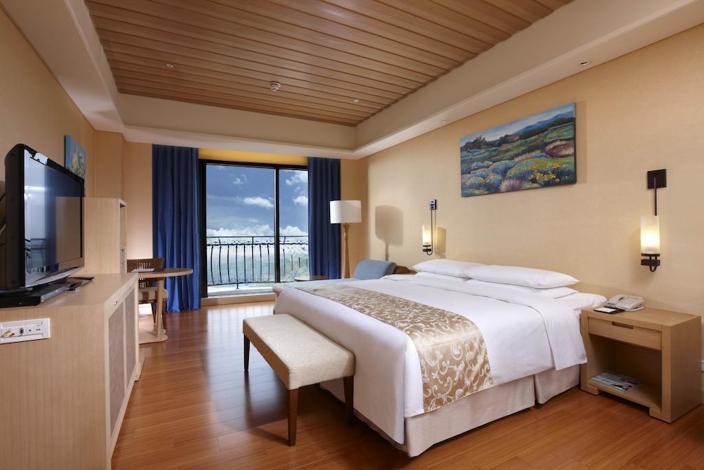 E-Da Royal Hotel Đại Thụ Ngoại thất bức ảnh Deluxe Room